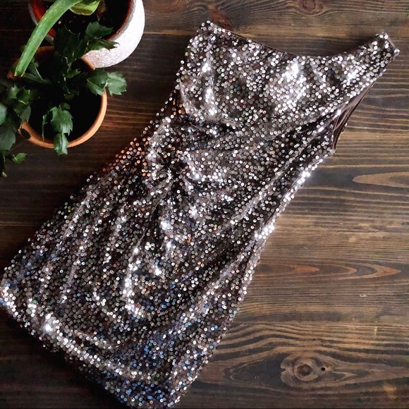 As U Wish Dresses & Skirts - As U Wish one-shoulder sequin party dress, XS, EUC